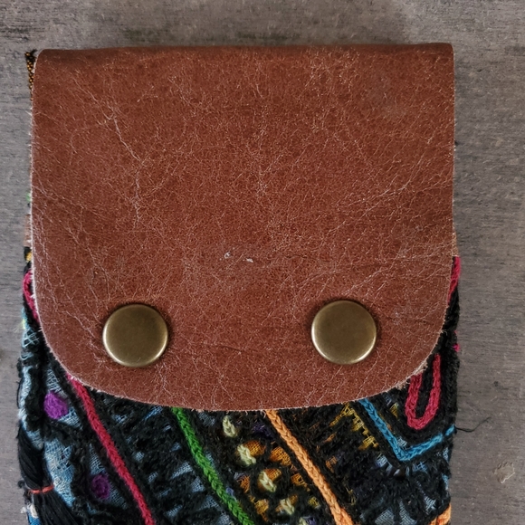 🌈SOLD💰 Free People Boho Embroidered Wallet - Picture 7 of 8
